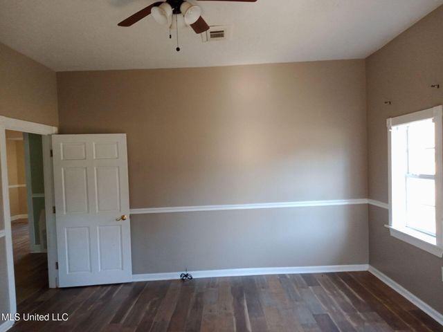9219 Anding Oil City Road, Bentonia, MS 39040