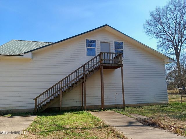 9219 Anding Oil City Road, Bentonia, MS 39040