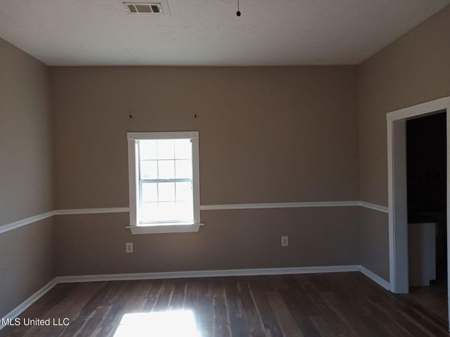 9219 Anding Oil City Road, Bentonia, MS 39040