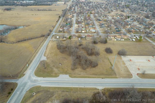 0002 W 51st Street, Sand Springs, OK 74063