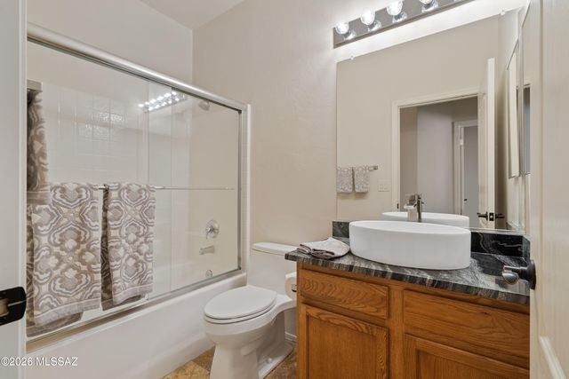 7488 N Bradstreet Drive, Tucson, AZ 85743