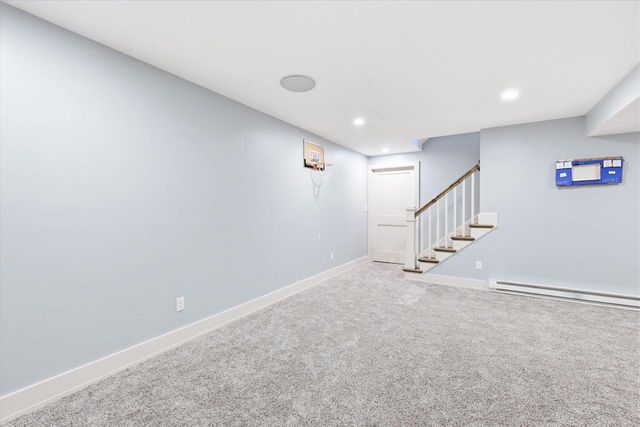 1900 LITTLE VALLEY COURT, De Pere, WI 54115