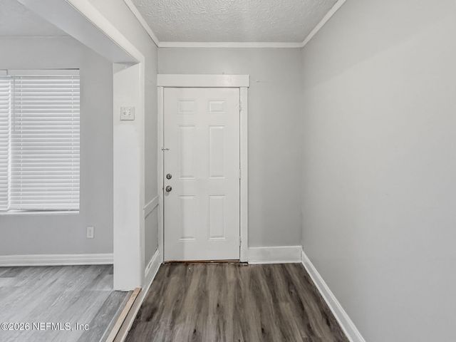 10453 BISCAYNE Boulevard, Jacksonville, FL 32218