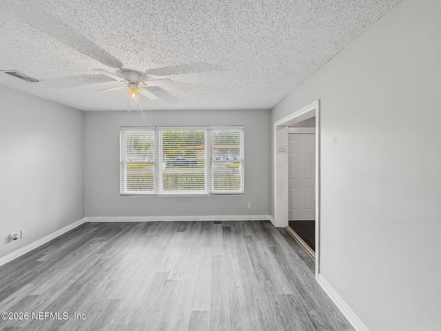 10453 BISCAYNE Boulevard, Jacksonville, FL 32218