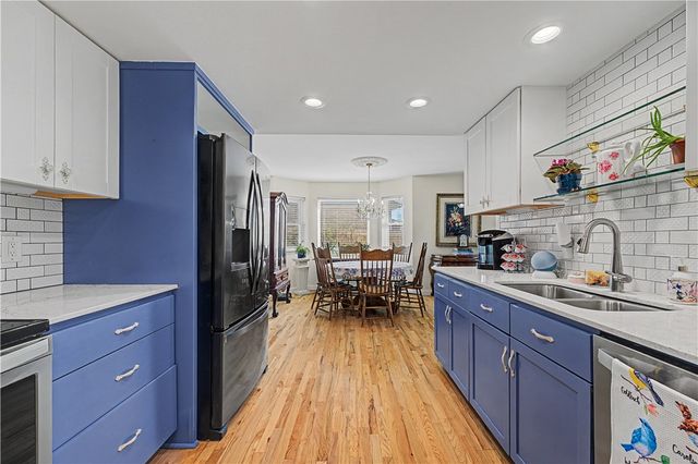 2606 W Beau Drive, Rogers, AR 72758