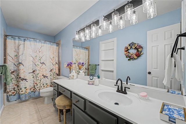 2606 W Beau Drive, Rogers, AR 72758