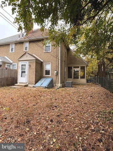 215 HORTON AVE, Brooklawn, NJ 08030