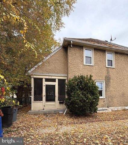 215 HORTON AVE, Brooklawn, NJ 08030