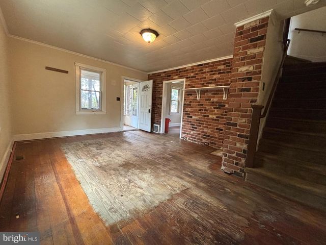 215 HORTON AVE, Brooklawn, NJ 08030