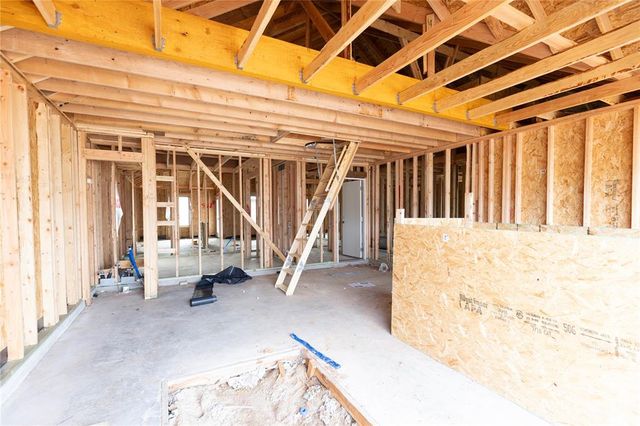 8708 Poppey Place, Yukon, OK 73099