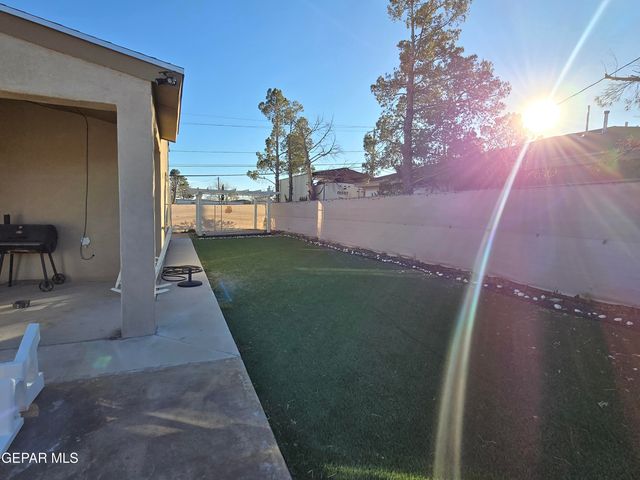 7601 HOWARD Street, El Paso, TX 79904