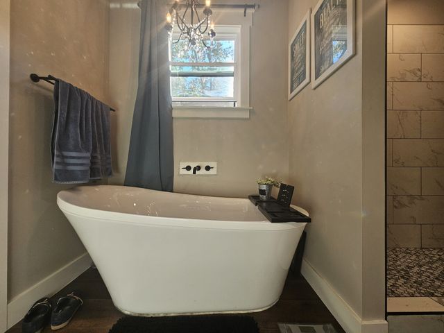 425 Buck Graves Rd, Westmoreland, TN 37186