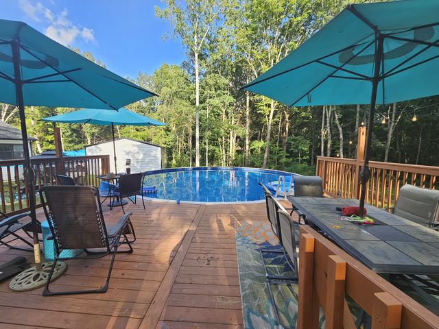 425 Buck Graves Rd, Westmoreland, TN 37186