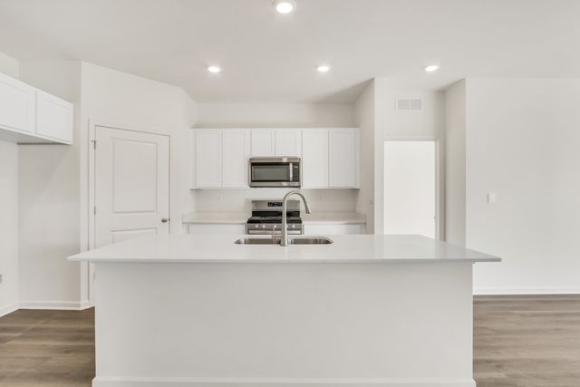 14561 S Greenbriar Drive, Plainfield, IL 60544