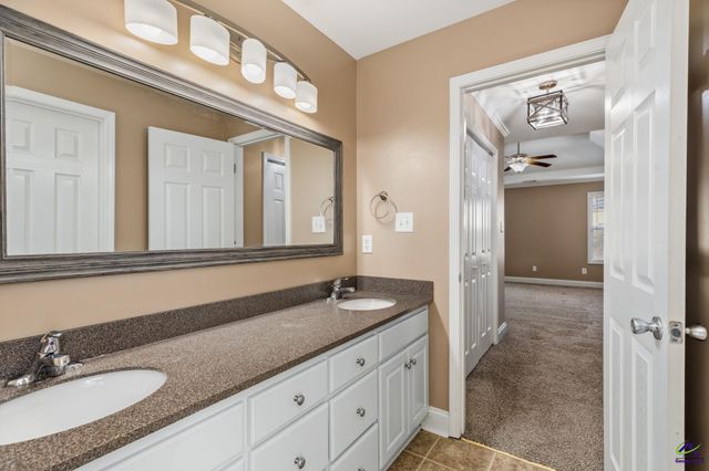 222 Blue Ridge Lane, Warner Robins, GA 31088