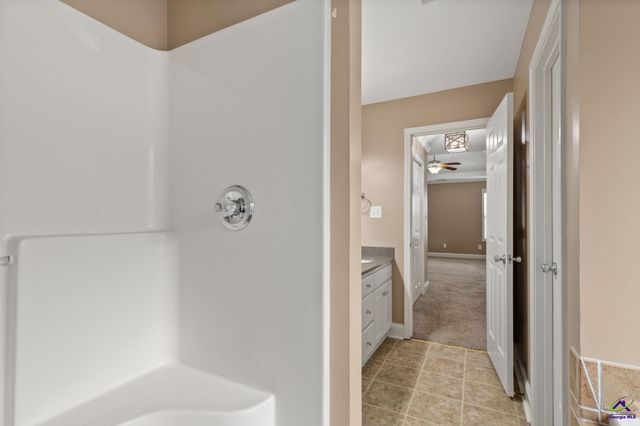 222 Blue Ridge Lane, Warner Robins, GA 31088