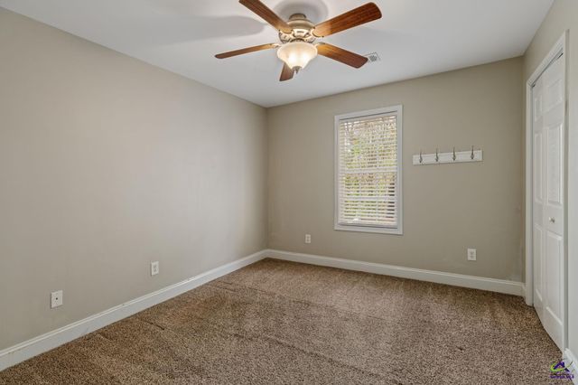 222 Blue Ridge Lane, Warner Robins, GA 31088