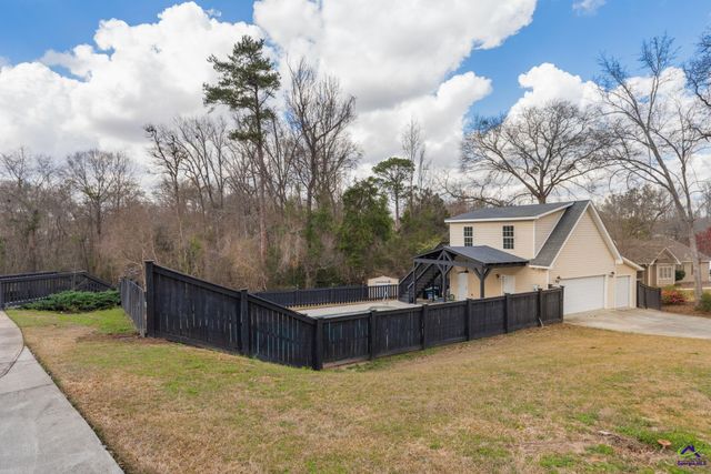 222 Blue Ridge Lane, Warner Robins, GA 31088