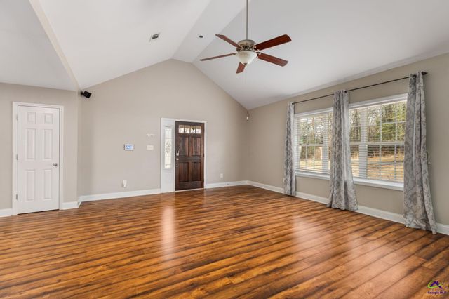 222 Blue Ridge Lane, Warner Robins, GA 31088