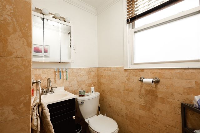 38 Rosemont St 2, Boston, MA 02122