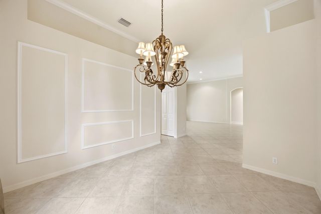 195 Sedona Way, Palm Beach Gardens, FL 33418