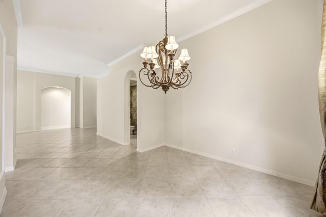 195 Sedona Way, Palm Beach Gardens, FL 33418