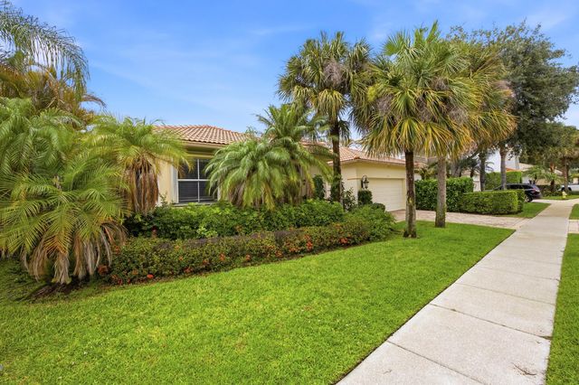 195 Sedona Way, Palm Beach Gardens, FL 33418