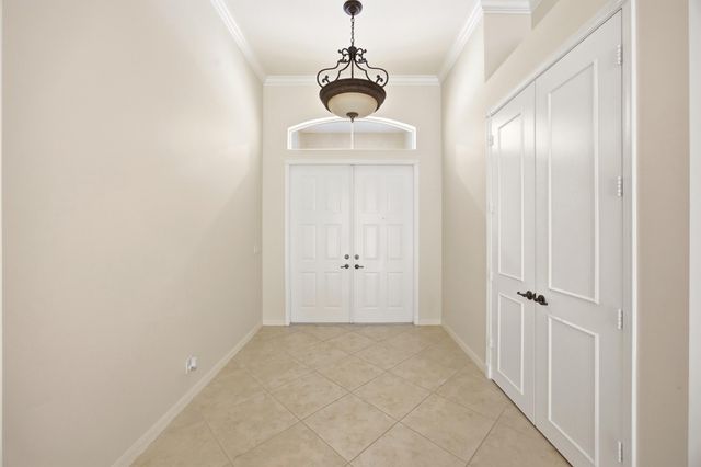 195 Sedona Way, Palm Beach Gardens, FL 33418