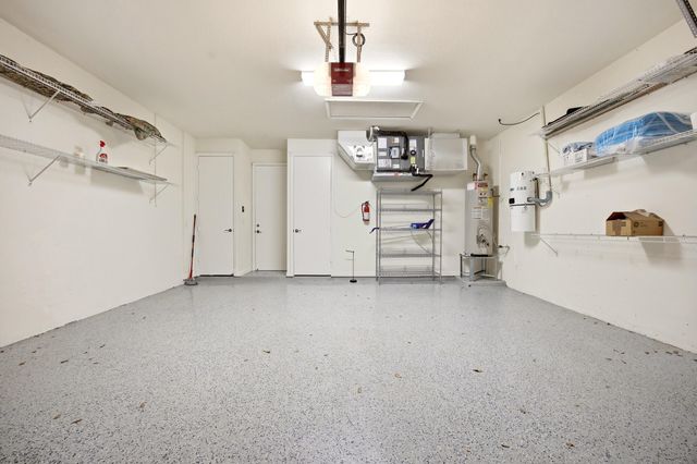 195 Sedona Way, Palm Beach Gardens, FL 33418