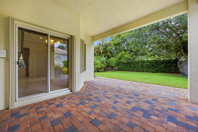 195 Sedona Way, Palm Beach Gardens, FL 33418