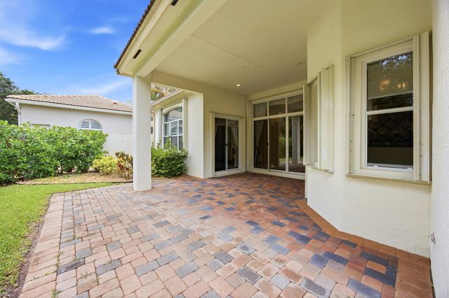 195 Sedona Way, Palm Beach Gardens, FL 33418