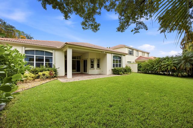 195 Sedona Way, Palm Beach Gardens, FL 33418