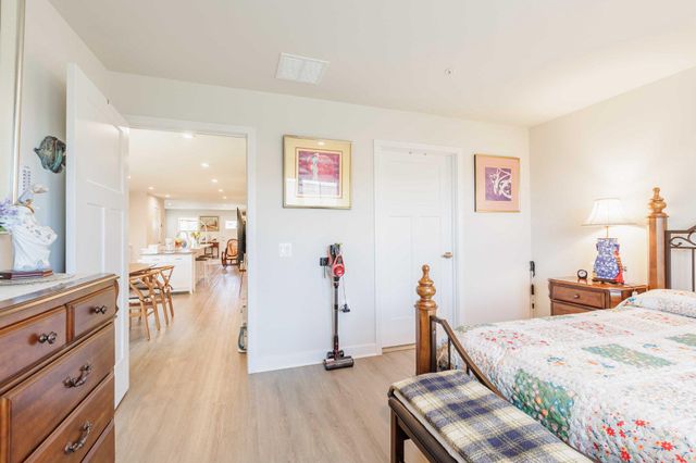360 SHORTLEAF CIR, Frederick, MD 21702