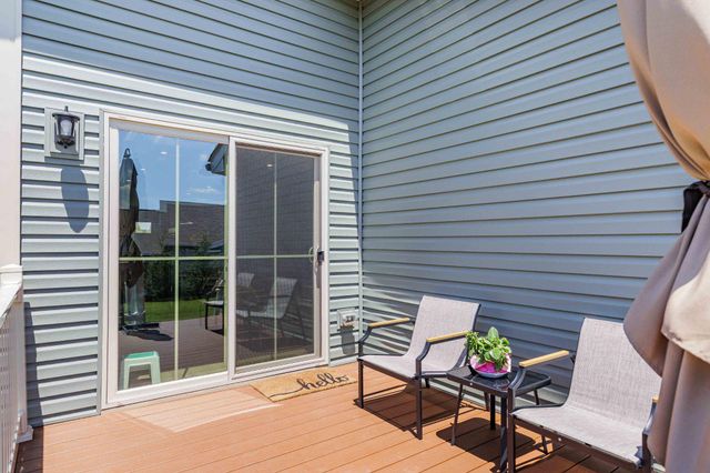 360 SHORTLEAF CIR, Frederick, MD 21702