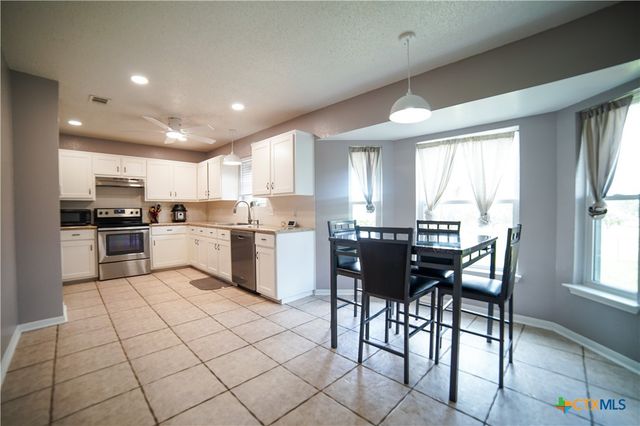 403 Courtney Lane, Copperas Cove, TX 76522