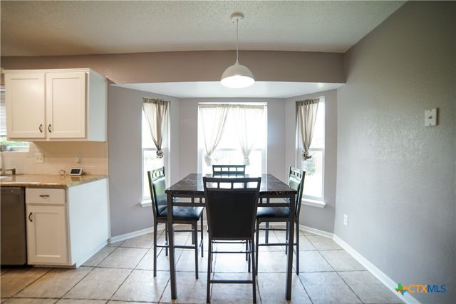 403 Courtney Lane, Copperas Cove, TX 76522