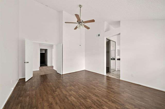 3219 The Highlands Drive, Sugar Land, TX 77478