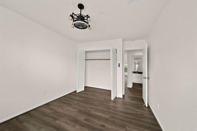 3219 The Highlands Drive, Sugar Land, TX 77478