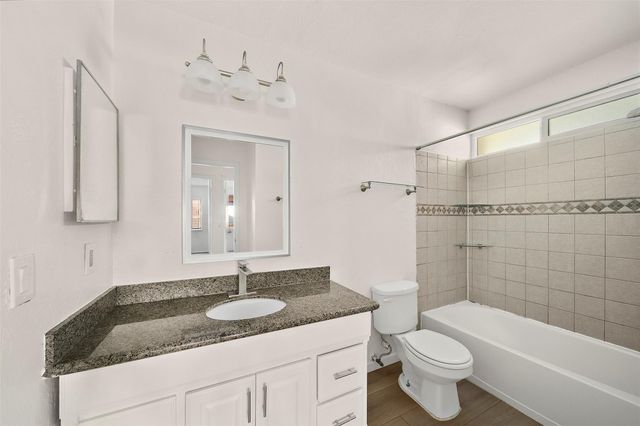 3219 The Highlands Drive, Sugar Land, TX 77478