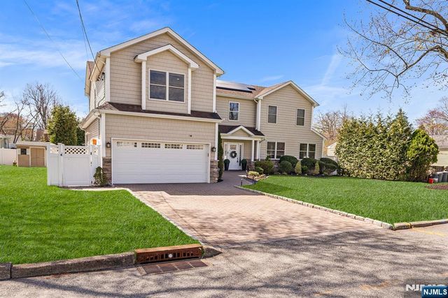 23 George Road, Emerson, NJ 07630