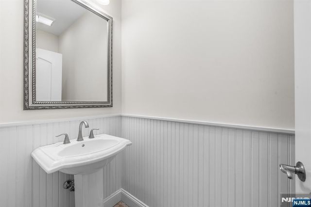 23 George Road, Emerson, NJ 07630