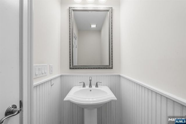 23 George Road, Emerson, NJ 07630