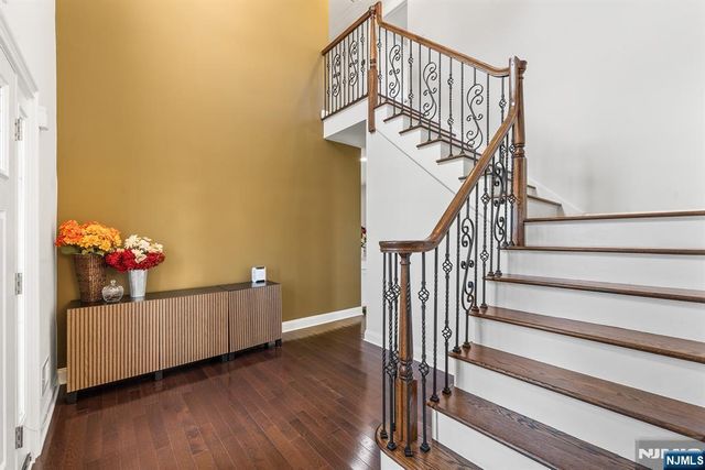 23 George Road, Emerson, NJ 07630