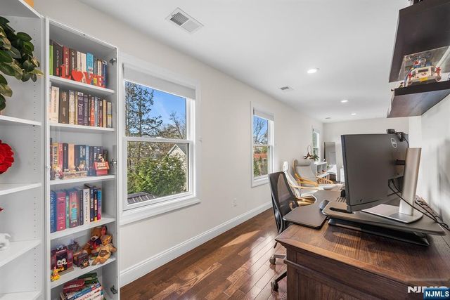 23 George Road, Emerson, NJ 07630