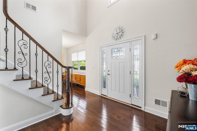 23 George Road, Emerson, NJ 07630