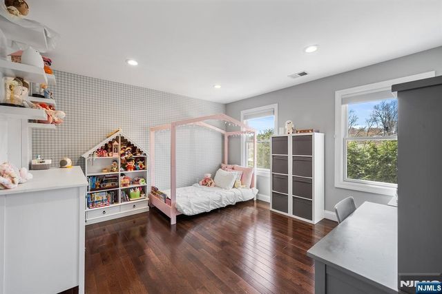 23 George Road, Emerson, NJ 07630