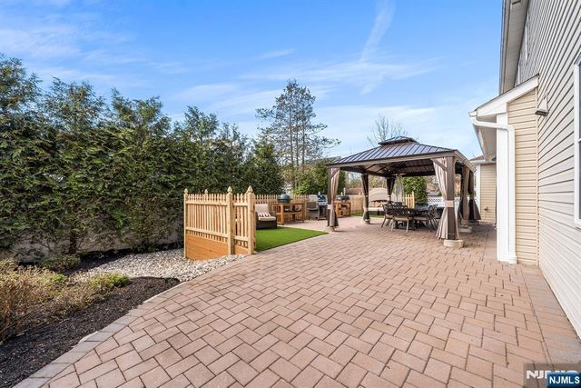 23 George Road, Emerson, NJ 07630