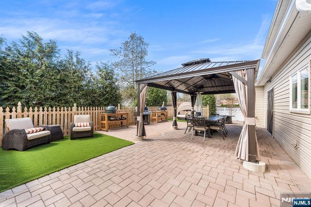 23 George Road, Emerson, NJ 07630