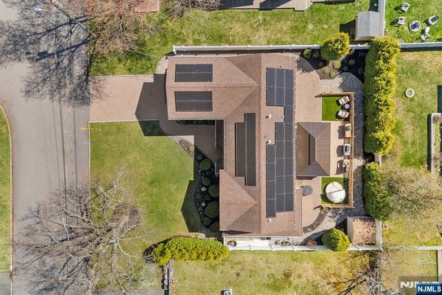 23 George Road, Emerson, NJ 07630