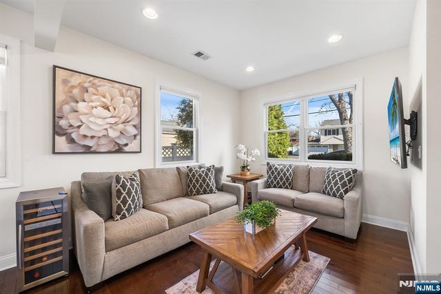 23 George Road, Emerson, NJ 07630